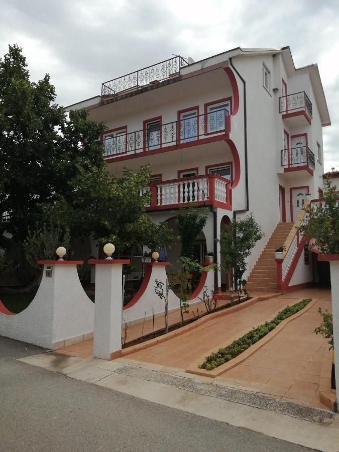 Apartmani Nina Crikvenica Kültér fotó