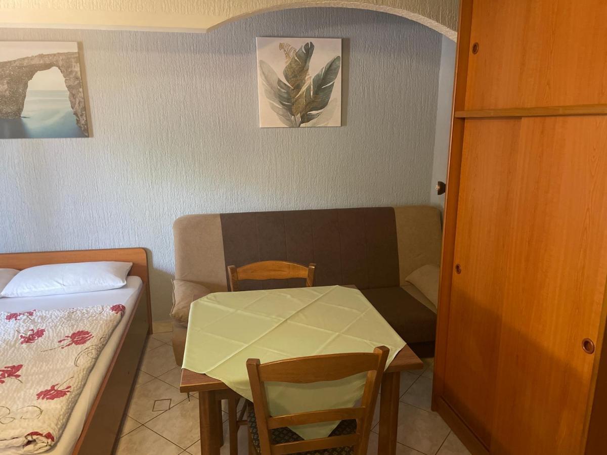Apartmani Nina Crikvenica Kültér fotó