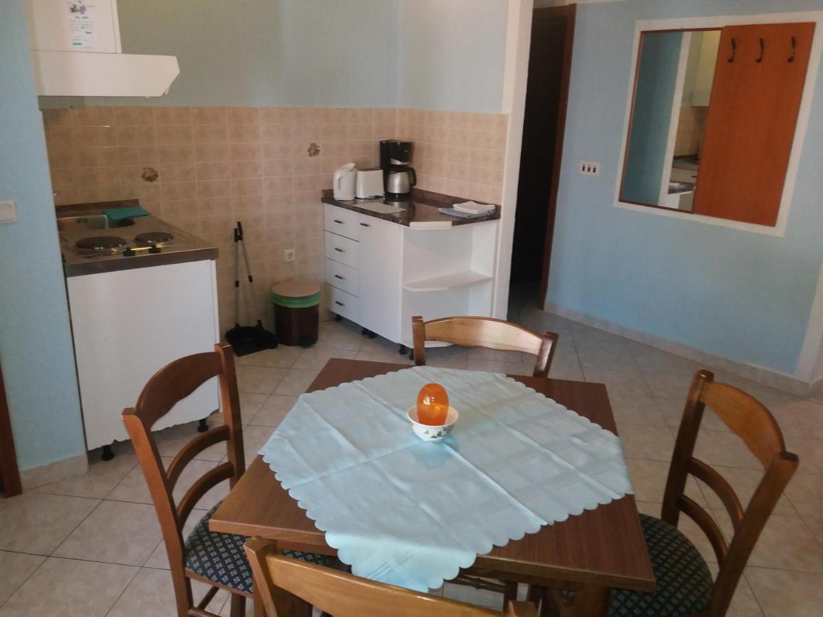 Apartmani Nina Crikvenica Kültér fotó